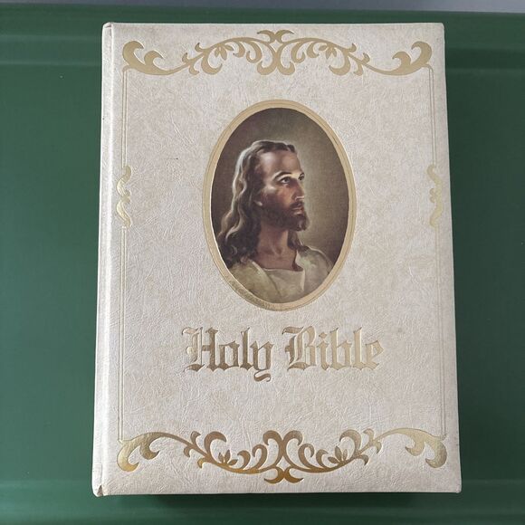 Other - VTG 1978 Large Bible Family Keepsake illustrated KJV words of Christ in Red